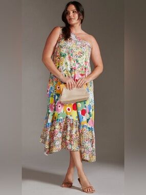 Sarah  Campbell One-Shoulder Floral Midi Dress in Multi, size S